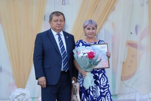 В Нурлате чествовали семейные пары, которые в любви и согласии живут не один десяток лет (+фотерепортаж)