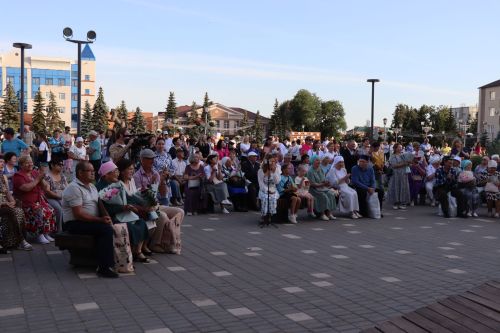 В Нурлате чествовали семейные пары, которые в любви и согласии живут не один десяток лет (+фотерепортаж)