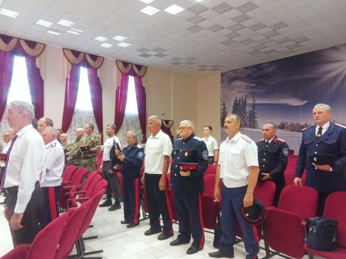Казачий круг и Совет атаманов прошли в Доме Дружбы народов Нурлата