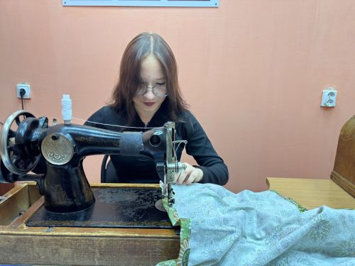 С теплом и заботой: Нурлатцы шьют для защитников Отечества