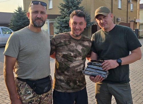 Дамир Ишкинеев и Фирдус Тямаев возглавили 37-ю гуманитарную миссию в зону СВО