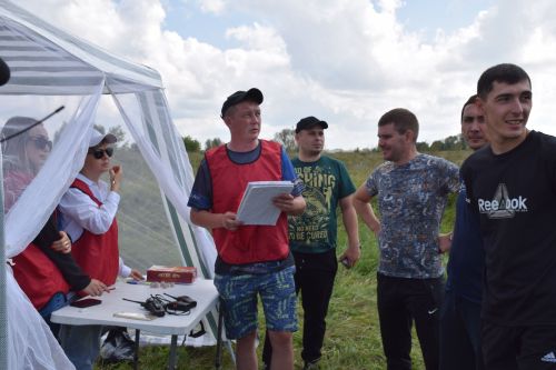 В Нурлате прошли захватывающие автосоревнования «Путь первопроходца» (ФОТОРЕПОРТАЖ)