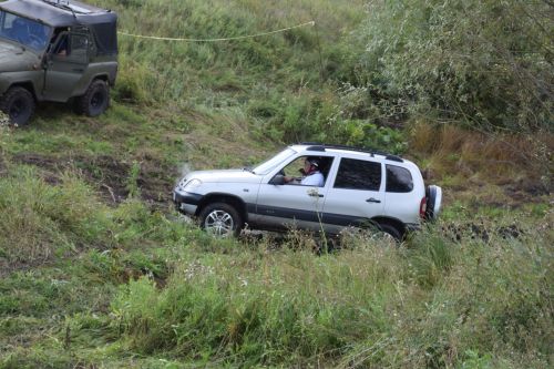 В Нурлате прошли захватывающие автосоревнования «Путь первопроходца» (ФОТОРЕПОРТАЖ)