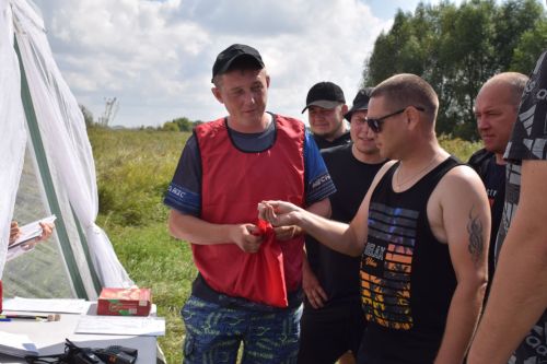 В Нурлате прошли захватывающие автосоревнования «Путь первопроходца» (ФОТОРЕПОРТАЖ)