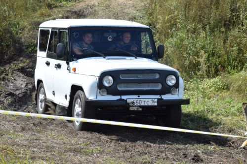 В Нурлате прошли захватывающие автосоревнования «Путь первопроходца» (ФОТОРЕПОРТАЖ)