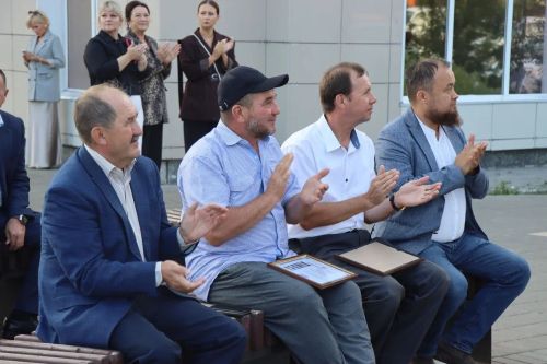 В Нурлате прошло торжественное чествование строителей