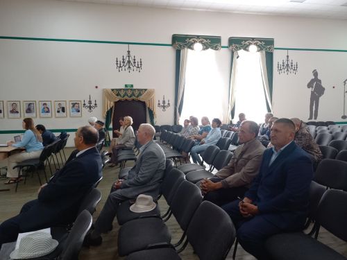 Жители микрорайона «Нижний Нурлат» обсудили благоустройство и ЖКХ