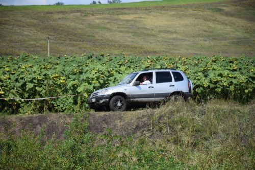 В Нурлате прошли захватывающие автосоревнования «Путь первопроходца» (ФОТОРЕПОРТАЖ)