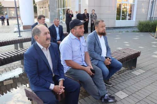В Нурлате прошло торжественное чествование строителей