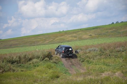 В Нурлате прошли захватывающие автосоревнования «Путь первопроходца» (ФОТОРЕПОРТАЖ)