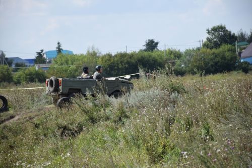 В Нурлате прошли захватывающие автосоревнования «Путь первопроходца» (ФОТОРЕПОРТАЖ)