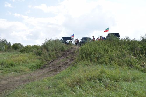 В Нурлате прошли захватывающие автосоревнования «Путь первопроходца» (ФОТОРЕПОРТАЖ)