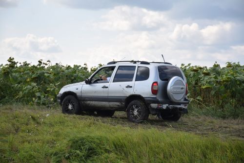 В Нурлате прошли захватывающие автосоревнования «Путь первопроходца» (ФОТОРЕПОРТАЖ)