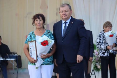В Нурлате прошло торжественное чествование строителей