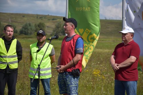 В Нурлате прошли захватывающие автосоревнования «Путь первопроходца» (ФОТОРЕПОРТАЖ)