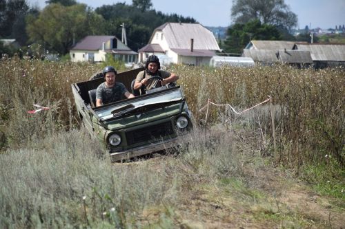 В Нурлате прошли захватывающие автосоревнования «Путь первопроходца» (ФОТОРЕПОРТАЖ)
