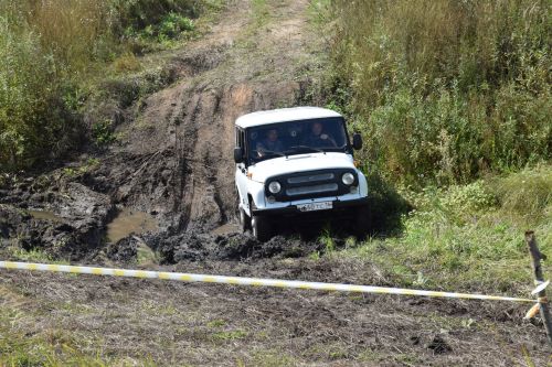 В Нурлате прошли захватывающие автосоревнования «Путь первопроходца» (ФОТОРЕПОРТАЖ)