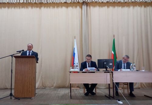 Жители микрорайона «Нижний Нурлат» обсудили благоустройство и ЖКХ