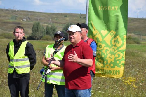 В Нурлате прошли захватывающие автосоревнования «Путь первопроходца» (ФОТОРЕПОРТАЖ)