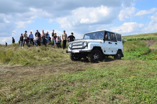 В Нурлате прошли захватывающие автосоревнования «Путь первопроходца» (ФОТОРЕПОРТАЖ)