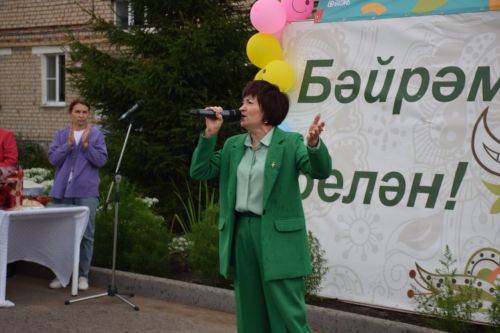 Гастрономическая ярмарка «Татарские яства» собрала нурлатцев на душевный праздник