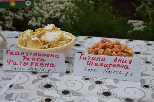 Гастрономическая ярмарка «Татарские яства» собрала нурлатцев на душевный праздник