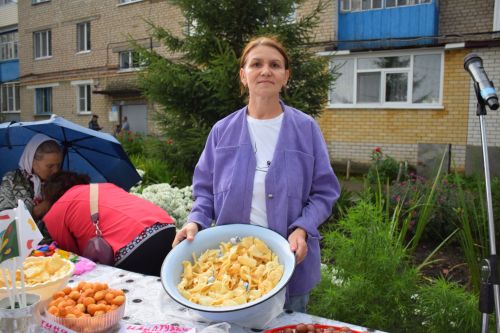 Гастрономическая ярмарка «Татарские яства» собрала нурлатцев на душевный праздник