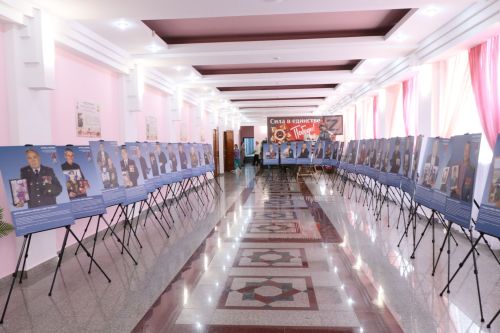 В Нурлате открылась фотовыставка «Отец Героя»