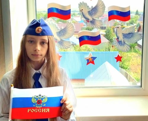 Нурлатцы присоединяются к всероссийскому флешмобу ко Дню флага
