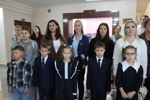 В Нурлате детям бойцов СВО помогли собраться в школу