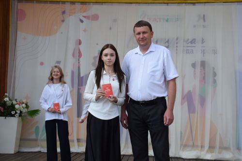 В День государственного флага России в Нурлате прошло праздничное мероприятие