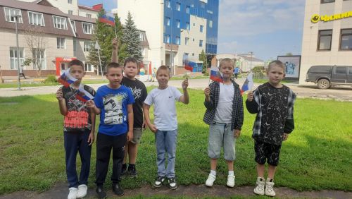 Образовательные организации Нурлатского района активно отметили День Государственного флага РФ