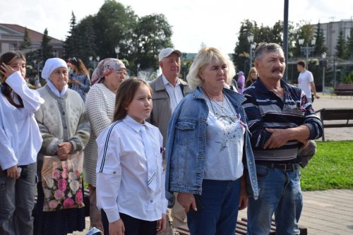 В День государственного флага России в Нурлате прошло праздничное мероприятие