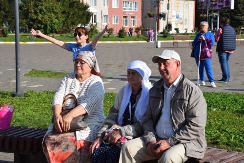 В День государственного флага России в Нурлате прошло праздничное мероприятие