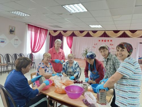 С любовью из Турнояса: Библиотека стала центром добра для наших защитников