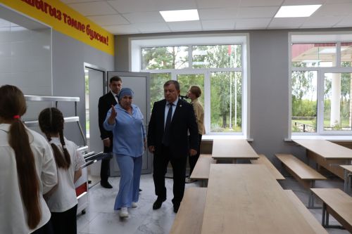 В Старо-Челнинской школе открылся современный пищеблок после капитального ремонта