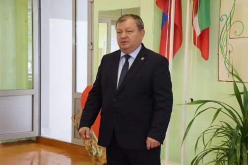 В Старо-Челнинской школе открылся современный пищеблок после капитального ремонта