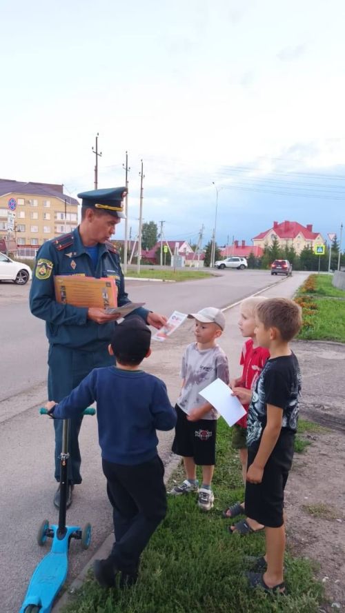За безопасность детей: родители Нурлата провели рейд с экспертом