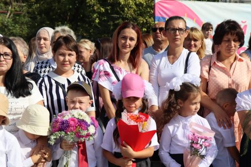 Родителям школьников хотят гарантировать выходной 1 сентября за свой счет
