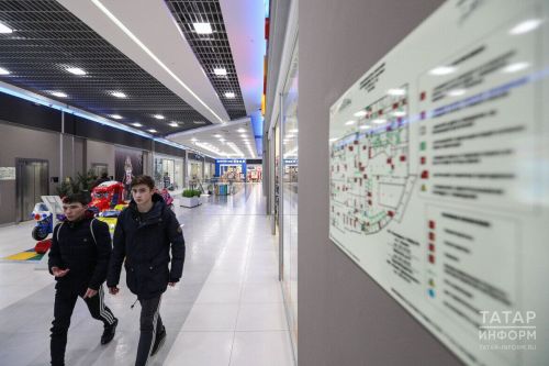 В торговых центрах и других людных местах Татарстана стали строже проверять на входах