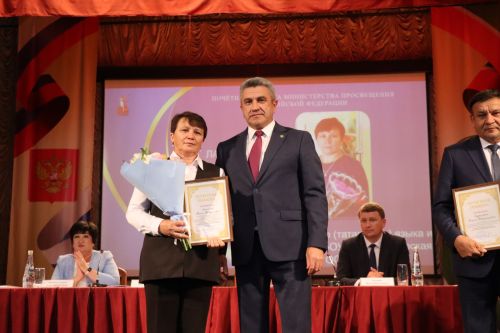 В Нурлате министр образования Татарстана участвовал в августовском совещании педагогов