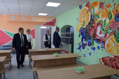 Министр образования и науки Татарстана Ильсур Хадиуллин с рабочим визитом посетил Нурлат