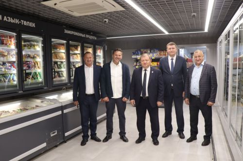 В Нурлате открылся новый магазин