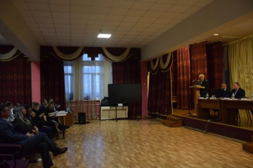 На сходе граждан в Нурлатской гимназии обсудили актуальные вопросы