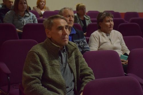 На сходе граждан в Нурлатской гимназии обсудили актуальные вопросы