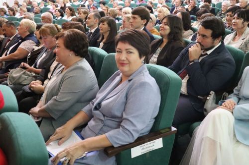 В Нурлате министр образования Татарстана участвовал в августовском совещании педагогов