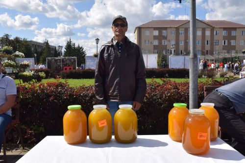 В Нурлате традиционный Фестиваль меда вновь собрал гостей