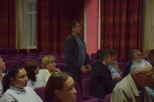 На сходе граждан в Нурлатской гимназии обсудили актуальные вопросы
