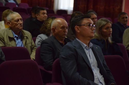 На сходе граждан в Нурлатской гимназии обсудили актуальные вопросы