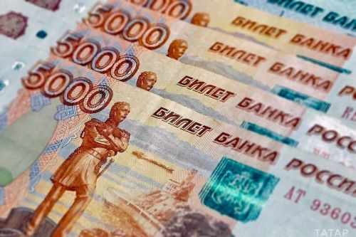 МРОТ в России с 2026 года может достичь 27 тысяч рублей